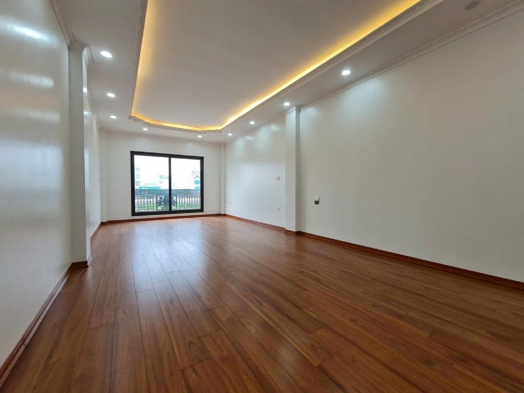 NHÀ PHỐ DƯƠNG VĂN BÉ - NGÕ Ô TÔ - VIEW CÔNG VIÊN - DÂN TRÍ CAO - 45M2 - 5 TẦNG - 10.5TỶ